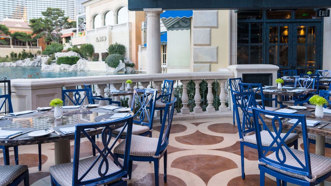 roger thomas on twitter brand new patio at prime steakhouse