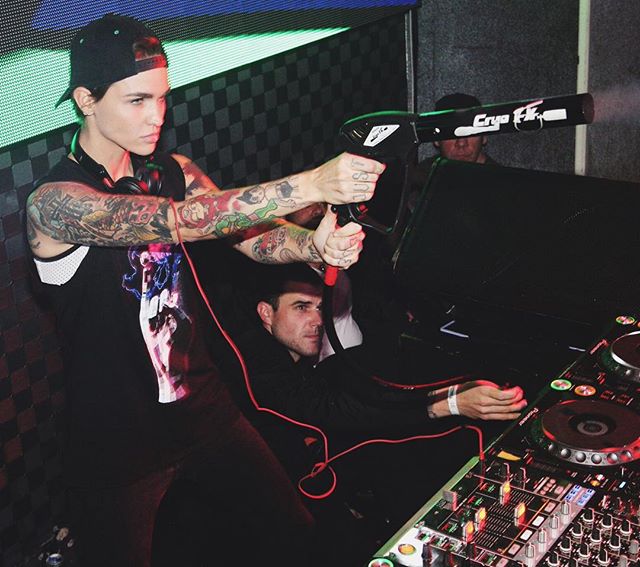 CryoFX.com tweet media