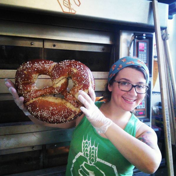 BreadHive's tweet photo. Important follow up: here's how you get your very own giant pretzel for Super Bowl 50 (cc: @bigditchbrewing) https://t.co/wf4t8BNOz0