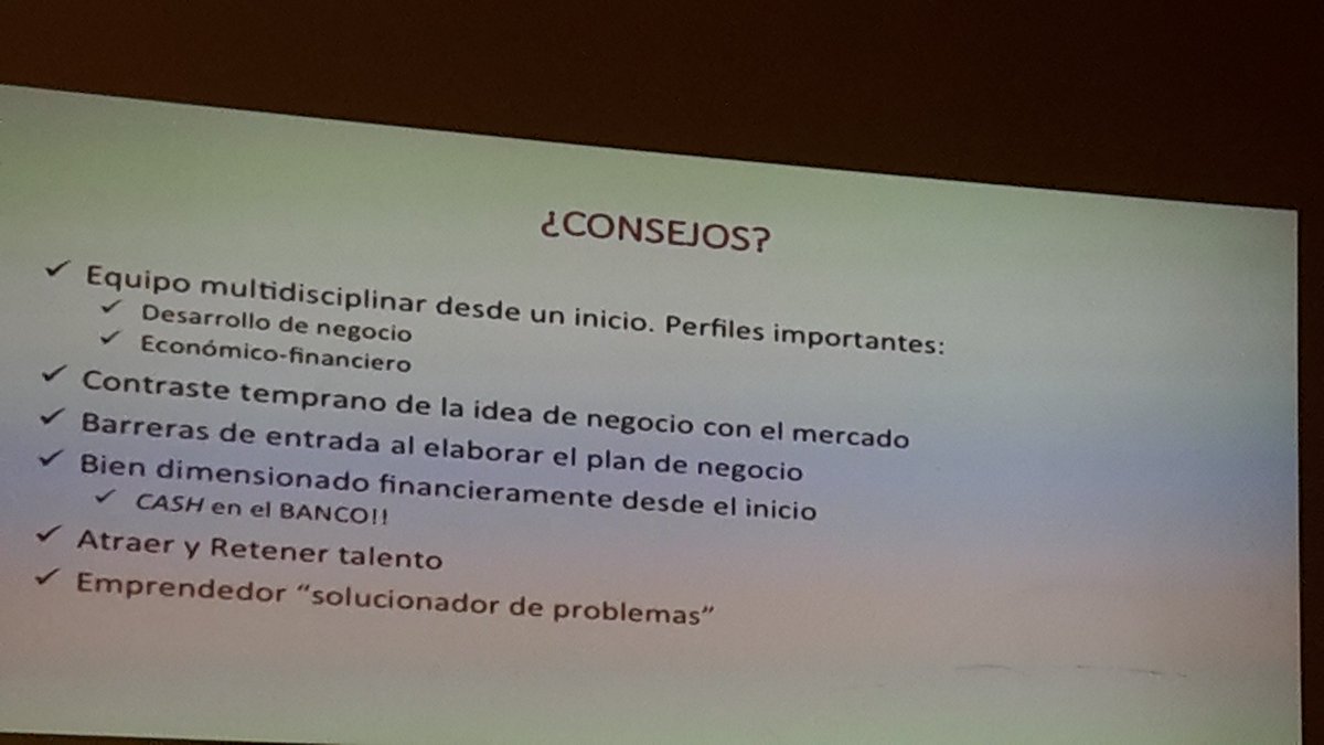 AnaskaC's tweet photo. Excelentes consejos de Nerea como emprendedora #Dynakin  #Bio en el @TEIbio @innovaerotalent https://t.co/8uDI9Av4hz