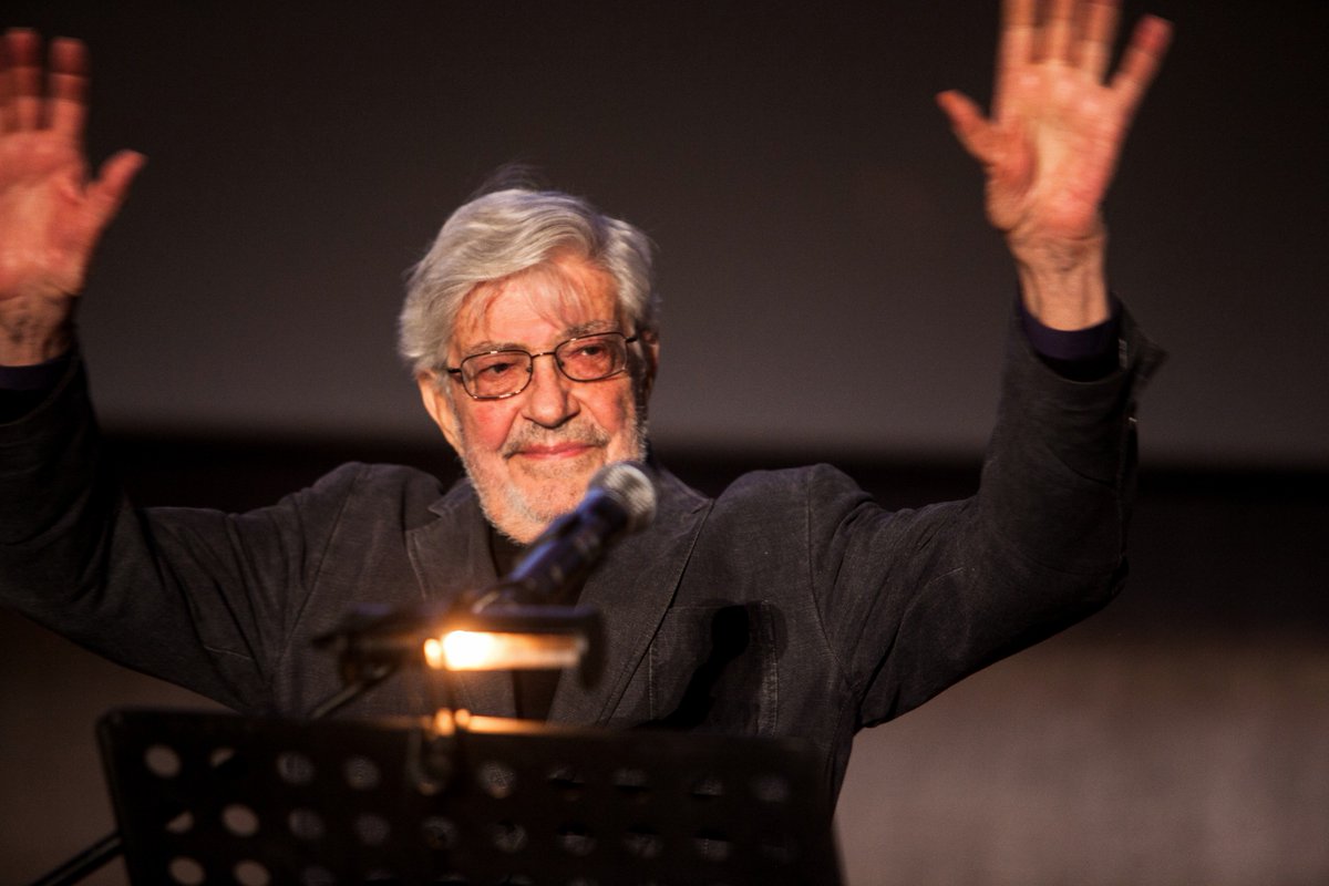 Un saluto al grande Maestro Ettore Scola che ci ha detto: "Il Cinema è bello se riesce a leggere la realtà"