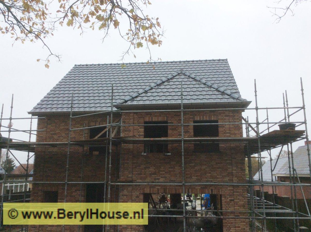 Beryl House tweet media