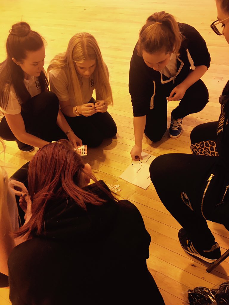 sport_leisure's tweet photo. Quick activity before the 1st @UDOstreetdance session begins @PhysEdRCS @rhymneycomp ππΌ #DevelopingDance #UDO https://t.co/iaGKQDWsLc
