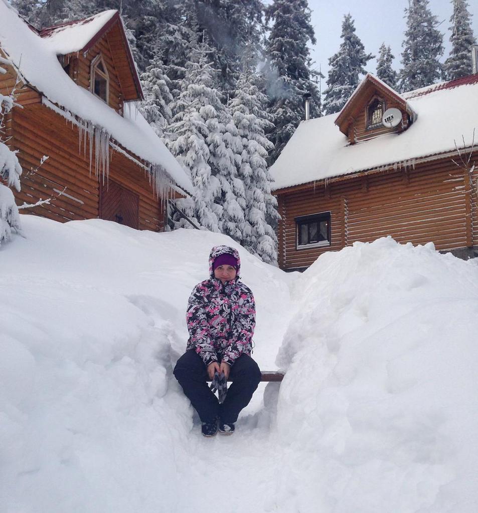 actiontravel_'s tweet image. by natalic ift.tt/1P5wXp3, #прогулка #послекатания #сказочныедомики #драгобрат #о… ift.tt/1WkZuXB