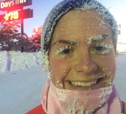 TheRunnersEdge's tweet photo. How to #GetOutside when it's #freezing (even if you really don't want to) @trailrunnermag: https://t.co/P7BuK5rZam https://t.co/8NTdpDZbqM