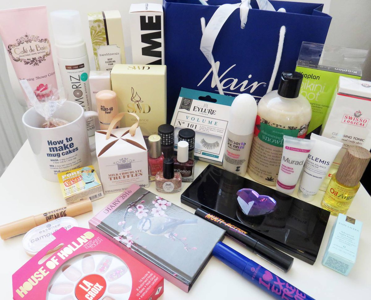 byemmacampbell's tweet photo. RT &amp; Follow @WhatEmmaDid_ to #WIN an amazing  £200 Beauty Bundle! #giveaway #competition https://t.co/fqmrHZ2CPm https://t.co/qIi0vfWo7x