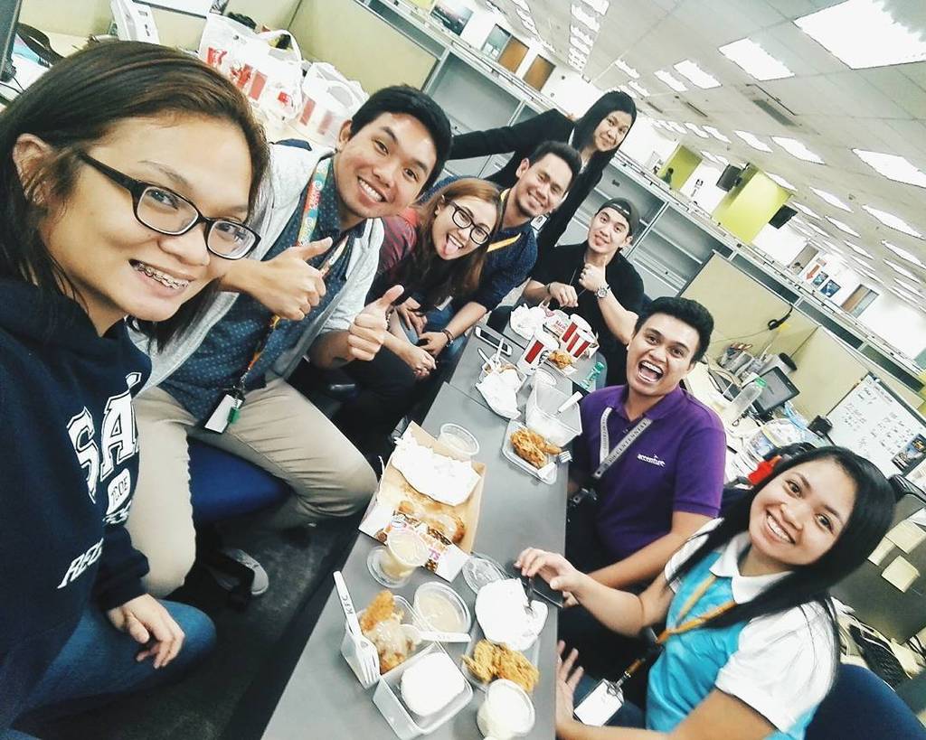 raamseees's tweet image. Midnight Warriors! 😁👌⚡ #SoftwareEngineeringLife