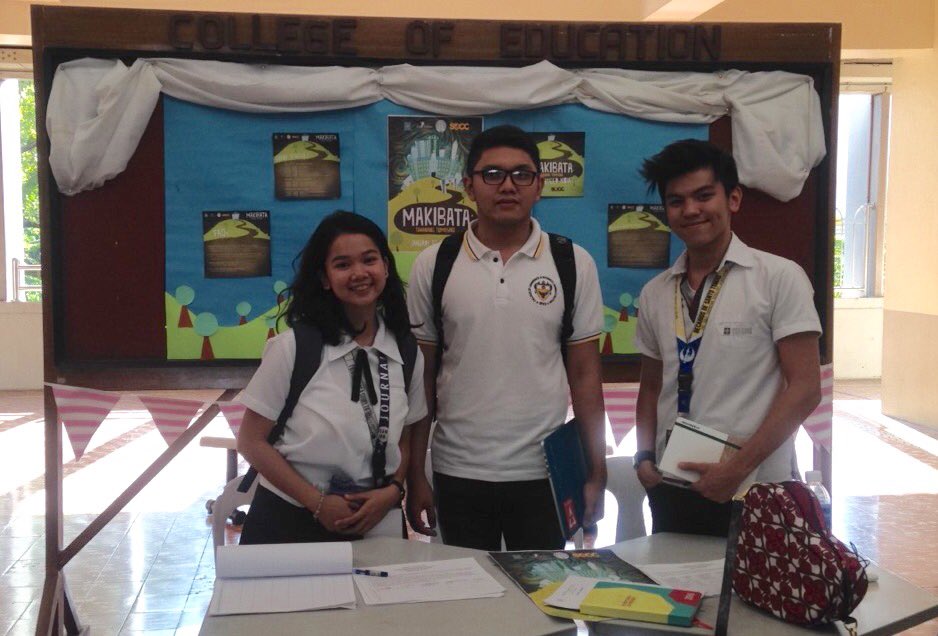 staariannee's tweet photo. Thank u so much @ScarletEduc @EDUC_STAUST (no pic tho) and @officialSOCC for manning our booth @ AM blg! #Makibata π https://t.co/CUV26RjfNx