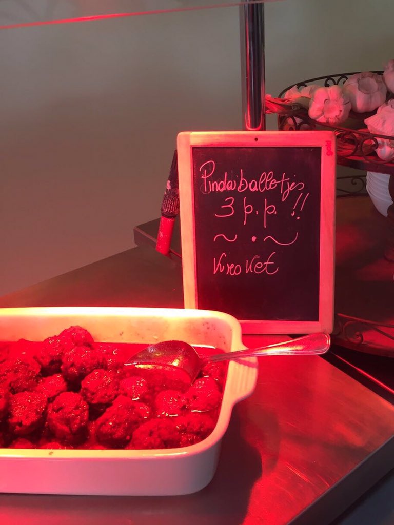 BuurmanWoerden's tweet photo. Lunch @BuurmanWoerden voor de bedrijven in het #intechnium #woerden https://t.co/j5TC2miv9N