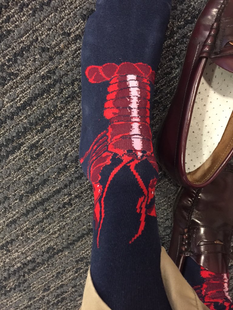 PDShinkman's tweet photo. @TaraCopp @MarcusReports @thomaswatkins I'm pretty happy with my showing. #LobsterSocks #JSock https://t.co/Y4RTxjWyi7