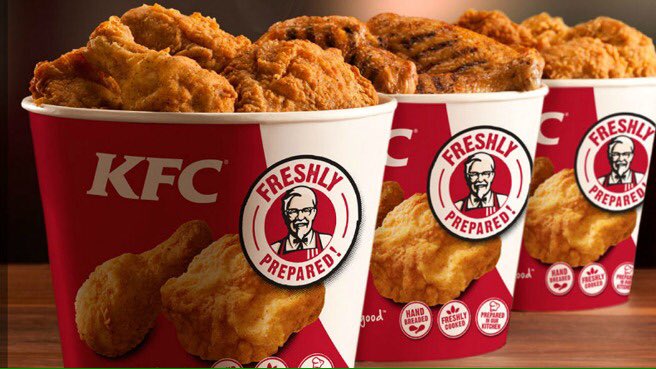 DarrenSarson1's tweet photo. @XAmziiiX #kfc #greasybucket https://t.co/i47jQWmaCN
