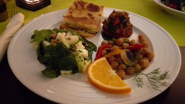 Komt u ook bij ons dineren? #tekinevrestaurant