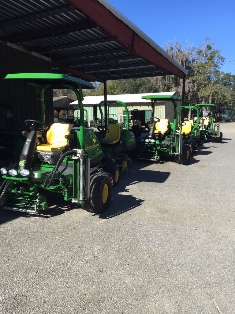 Delivered the last load to Sea Island! 127 total pieces delivered! <a href="/JohnDeere/">John Deere USA</a> &amp; <a href="/ShowTurf/">ShowTurf</a> did an amazing job!