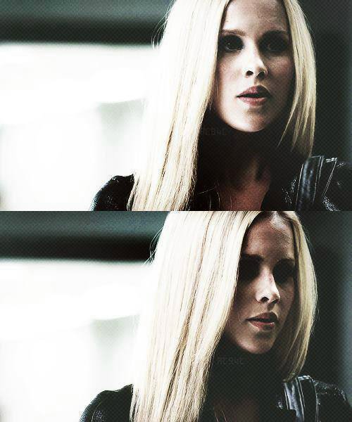 RadiantPython's tweet image. --; #HannaPucey