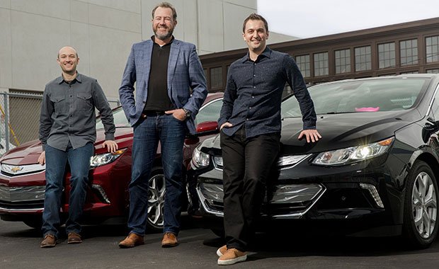 iimag's tweet photo. General Motors announced that it is investing $500 million in ride-sharing service Lyft. https://t.co/usIVKx13Eg https://t.co/OWsHazttsl
