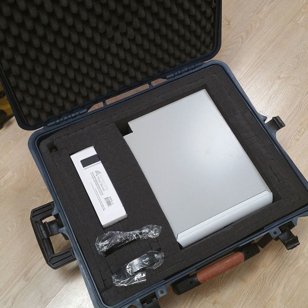 JimKosinski's tweet photo. Geeking out today. My new #dnp #dnpstore #ds620a printer and Portabrace case https://t.co/cQrFFMuLsX https://t.co/jEDYR0Ehqx