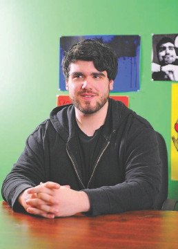 TrashOrNotYT's tweet image. Rob Dyke

RT = Keep
Like = Throw in the trash