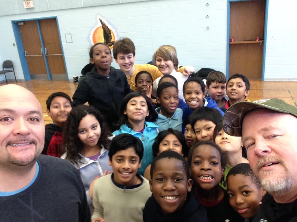 glennthecop's tweet photo. Youth athletics with the GREAT program! Learning Some mad Flag Football skills! #TopcliffPS #GREAT @TPSCoaches https://t.co/1GCxQERMuC