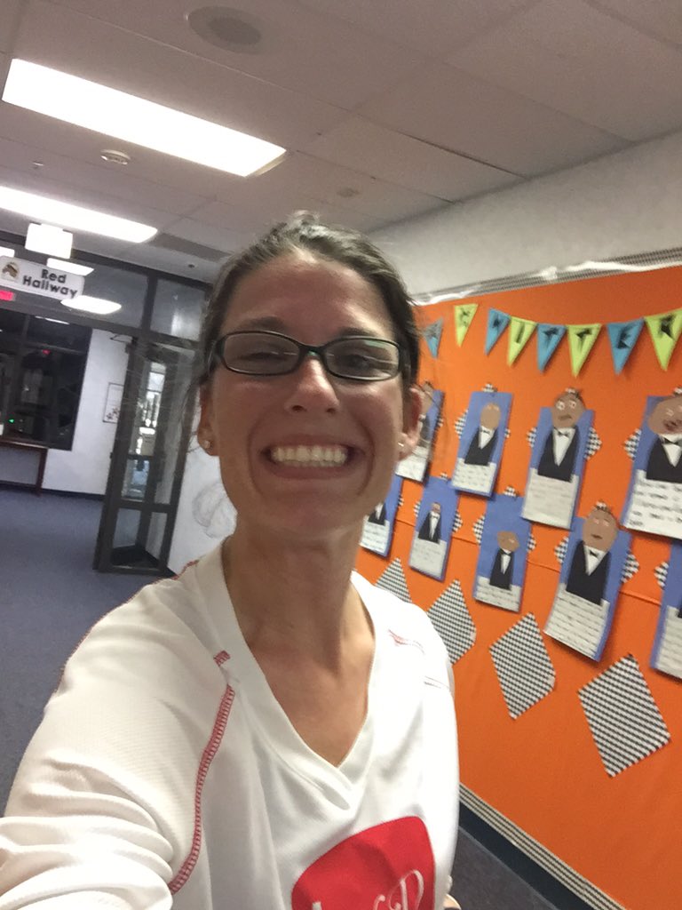 BlazerPalm's tweet photo. After school run to take my #healthyselfie #GoAllenBeatProsper #21daychallenge @BolinElementary https://t.co/LwIJoHsJnk