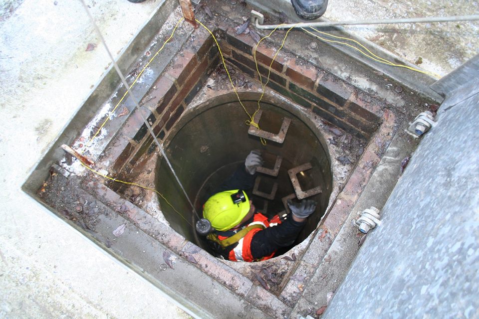 Rhondda_Tunnel's tweet photo. A few more photos from today's bat survey at the #RhonddaTunnel https://t.co/rB5u2sHgZa