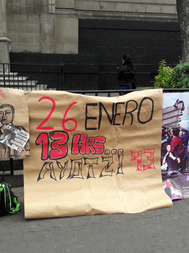 LuchasDelPueblo's tweet photo. Esta lucha es x tod@s #No362 y #287 #ProtestarEsUnDerecho #AltoALaCriminalizacionSocial #LibertadPresosPolíticosYa https://t.co/A2IAptZY7m