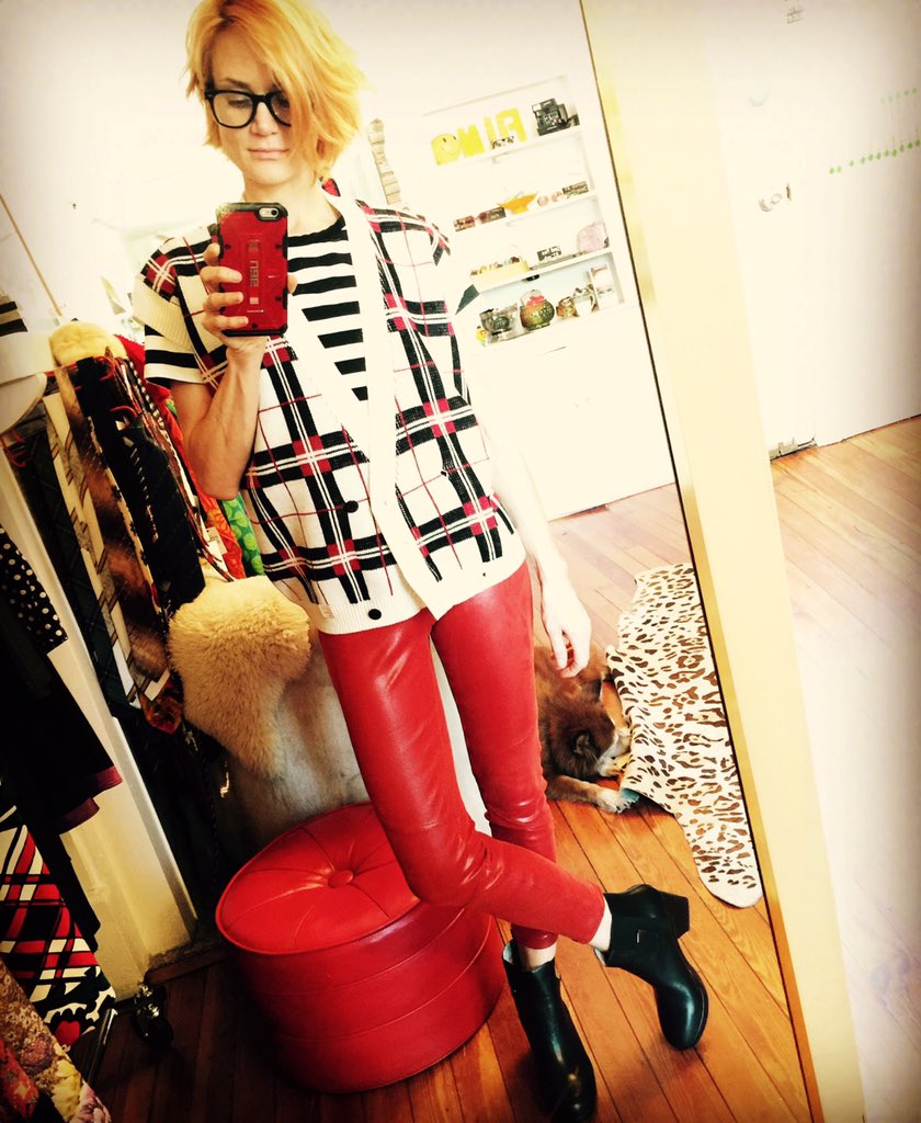 HouseofStrut's tweet image. #vintagesweatervest is always best in nippy weather #strutstyle #houseofstrut #starlanddistrict