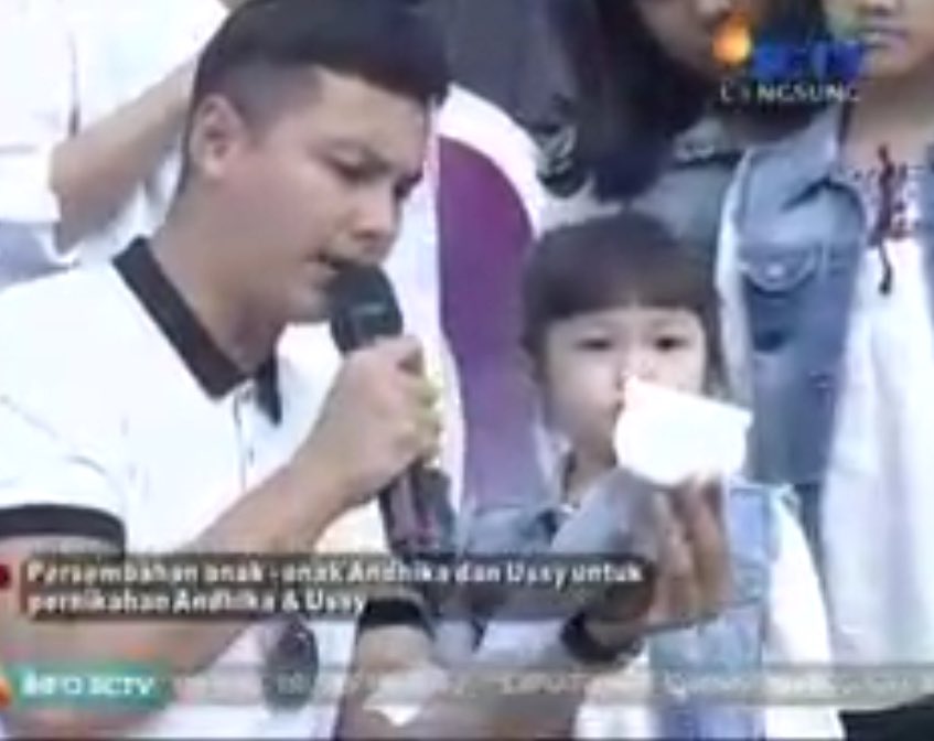 Anak-anak <a href="/dhikacungkring/">andhika pratama</a> dan <a href="/ussyklik/">Ussy Pratama</a> lengkap loh ada di inbox,apa aja ya isi suratnya? #Nginbox