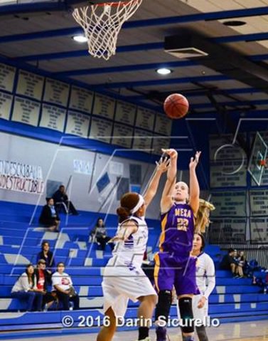 TOPACTIONSPORTS's tweet photo. Game Photos! https://t.co/ybHh6JoSvk @DobsonBball @DobsonHigh @MesaSports2014 #grlshoops #azhs @MaxPrepsPR https://t.co/beRaXz4elG