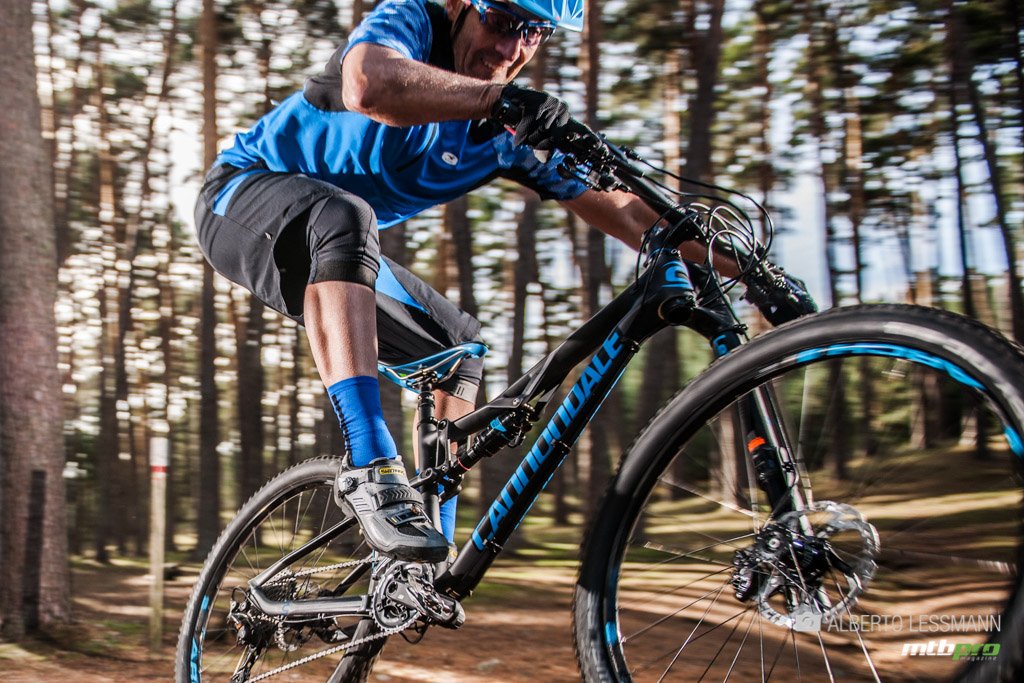 mtbpromag's tweet photo. #MTBTEST @RideCannondale  Habit Carbon 2. Una "trail" con mayúsculas: https://t.co/nC7VeW3E2c https://t.co/e1JhQ82nLR