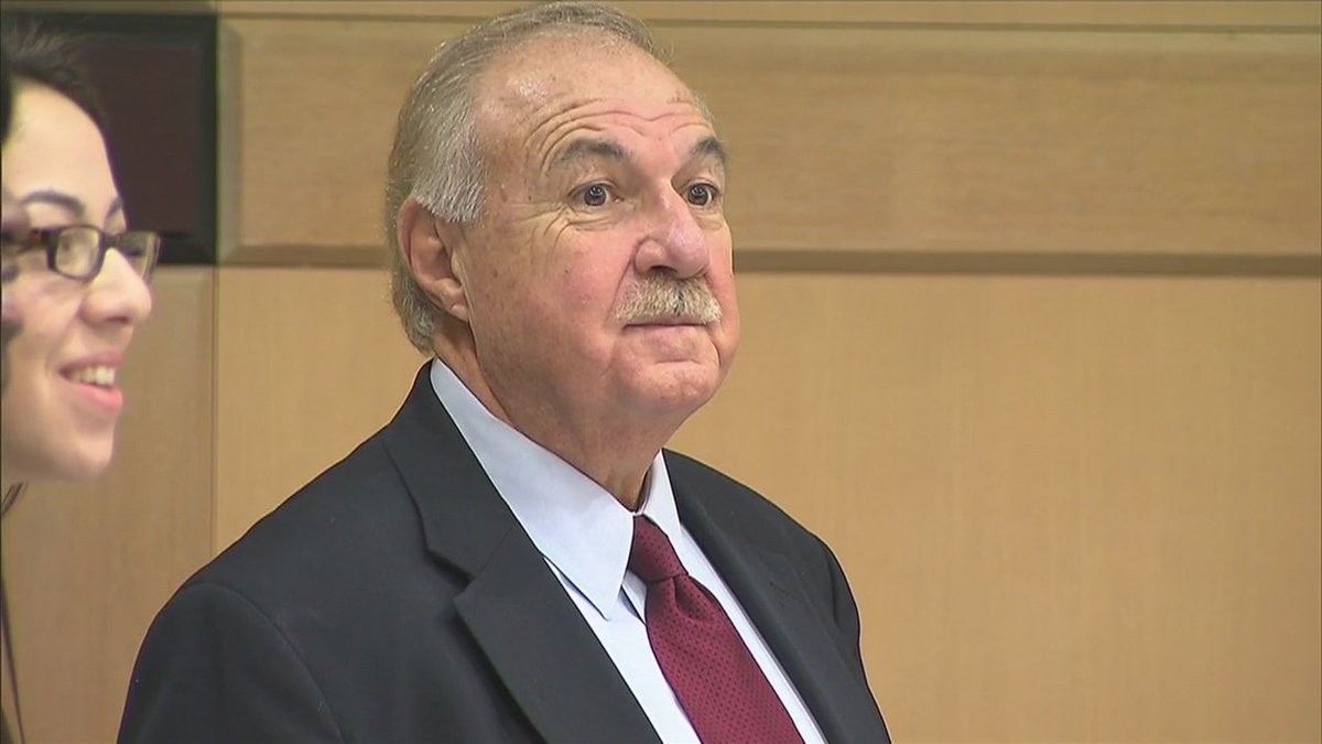 #BREAKING Fmr Broward Teachers Union pres. Pat Santeramo found guilty on multiple charges bit.ly/1RAhCz9?utm_me… https://t.co/kydwQ3nUAC