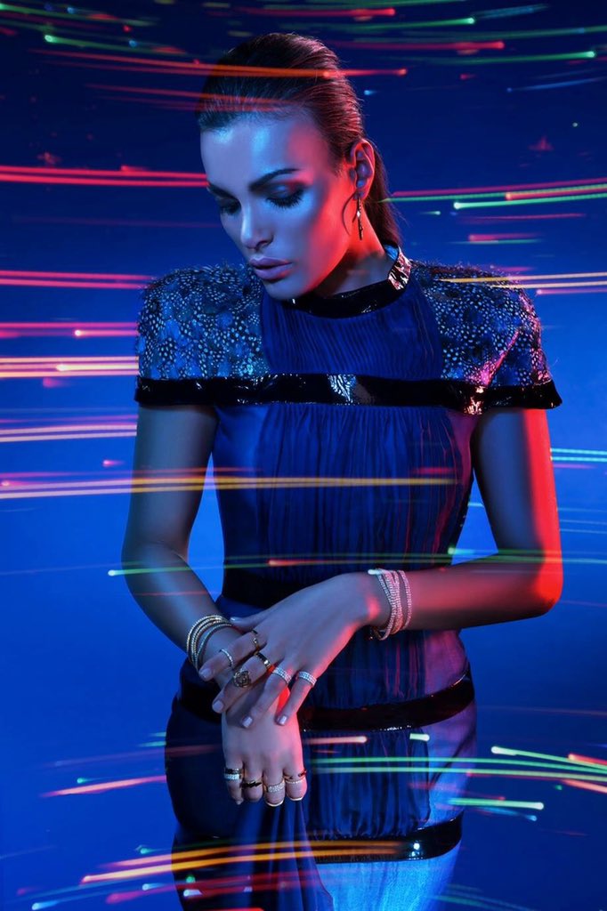 kaceychristo's tweet photo. @Tresorparis #jewellery #campaign 💍 #fashion #model #futuristic #shoot #sugarbabesmodel #beautyqueen #Christo 💗 https://t.co/oYMUGarwpJ