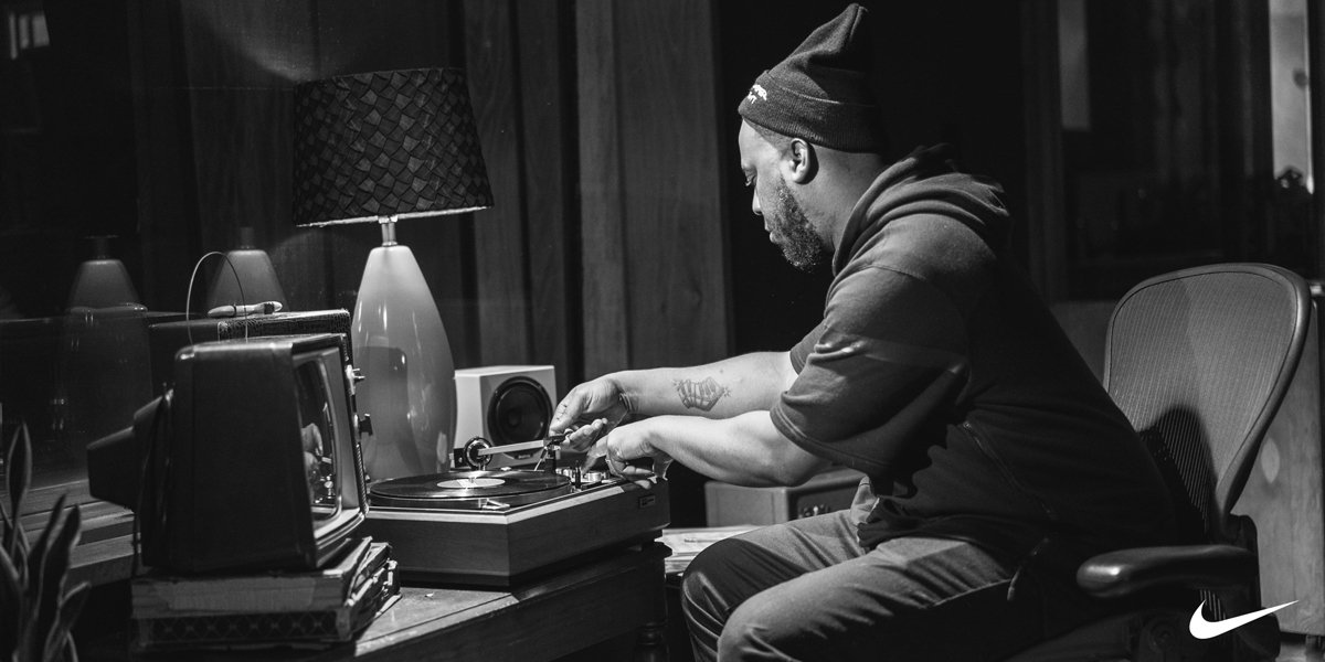nikebasketball's tweet photo. .@RobertGlasper puts Kobe’s career to music in honor of his courageous 20 years.

Listen: https://t.co/IWdg4Hts0s https://t.co/d2nrMyz2zP