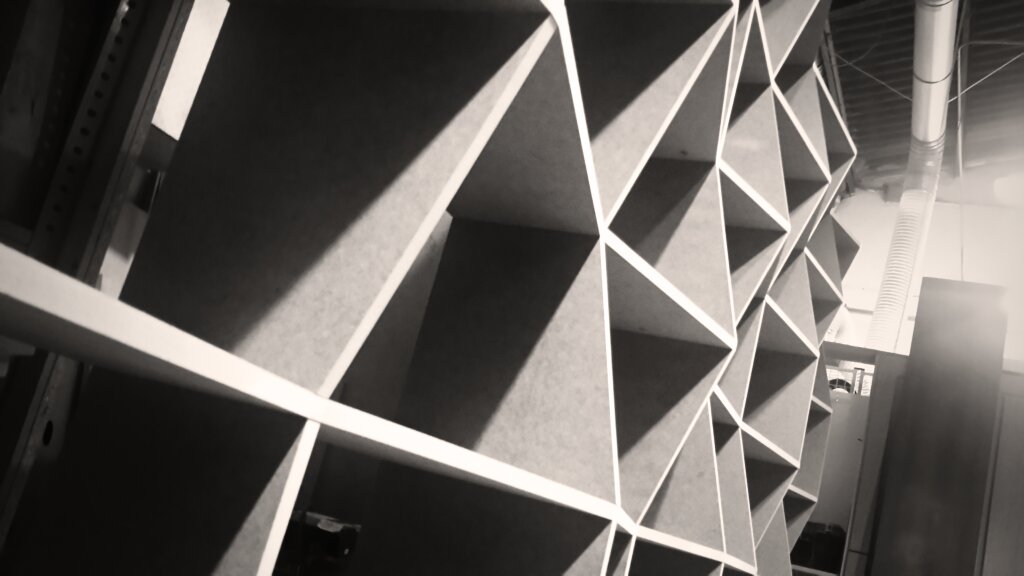 imotiu's tweet photo. Amazing views of the new ELECTRIC bookcase by imotiu #digitaldesign #furniture #imotiu #inprogress https://t.co/q3zJ5gmHBw