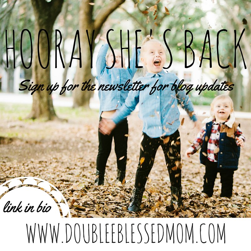 She’s back! Signup4 DoublEEBlessed Nwslettr 2get blog updates! ow.ly/XhWNE  #MomofTwins #Momof3 #MomBlog