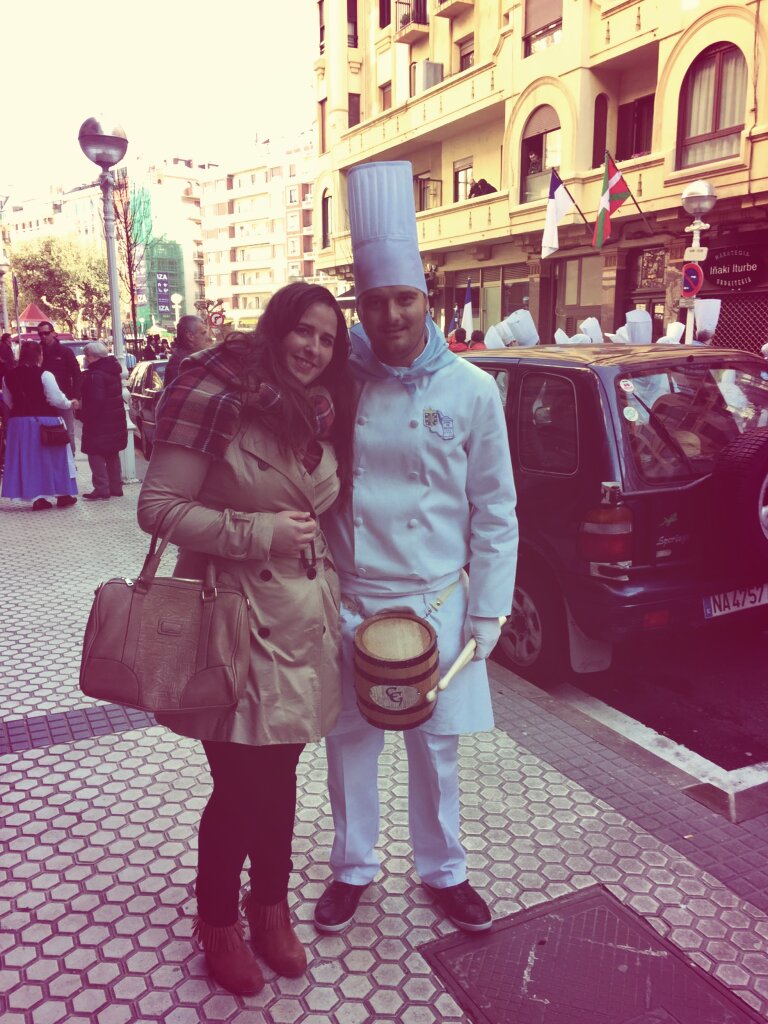 Eneritzperez's tweet photo. #damborrada2016 #goradonosti con mi chef preferido https://t.co/UhWdRAdN9A