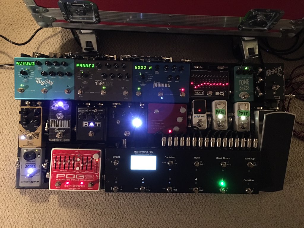 kitzycustom's tweet photo. So much @strymon goodness. https://t.co/0hVkgJOgYH