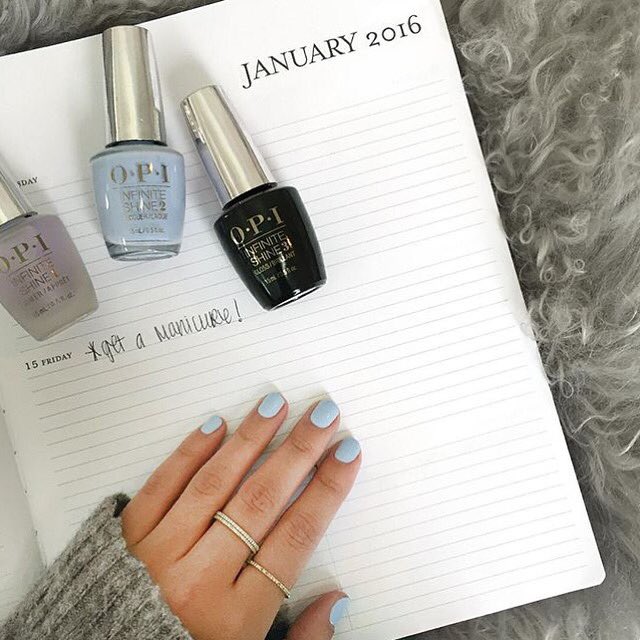 OPICanada's tweet photo. 2016 is a year of longer wear and shine. Shop #InfiniteShine at @hudsonsbay https://t.co/dtkCQP0zzl. #OPIxHudsonsBay https://t.co/D8XAoKslFH