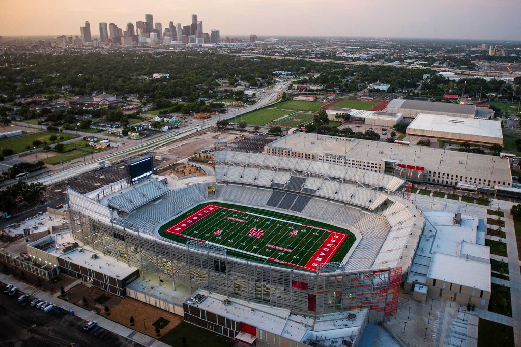 hogansheroes32's tweet photo. Excited to say I'm furthering my education and football career at the University of Houston! #HTownTakeover #GoCoogs https://t.co/GZs8q6HPoO