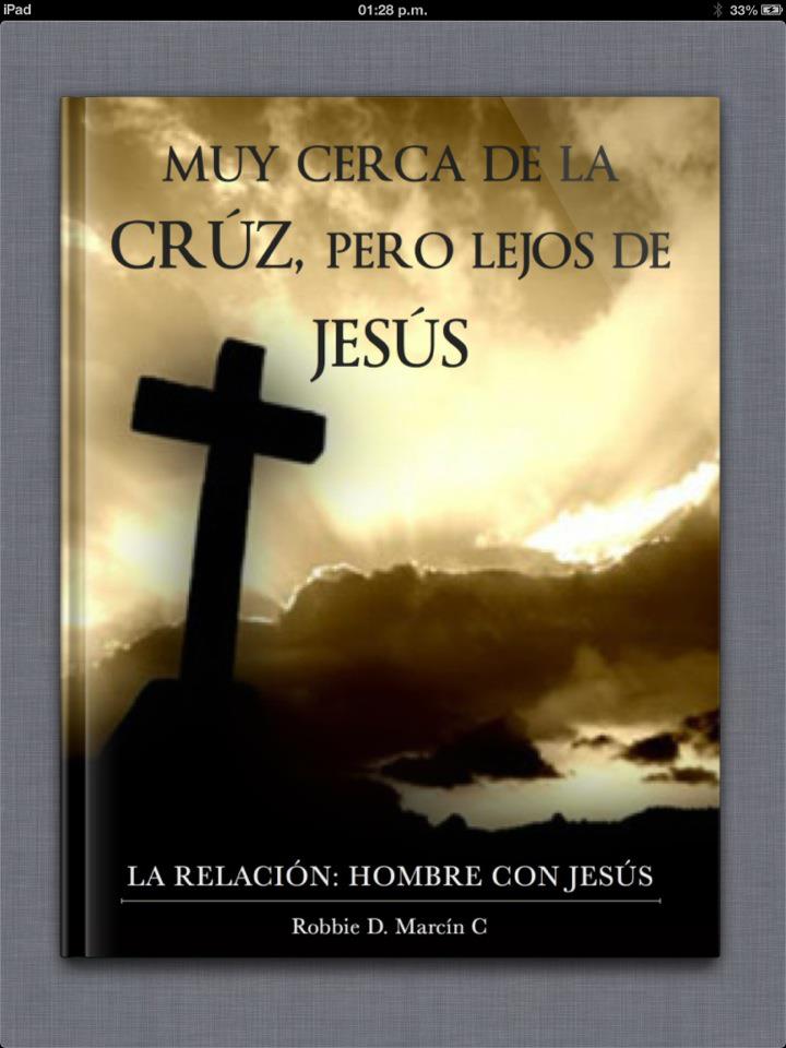 RobbieMarcin's tweet photo. #Machinibloggers @veronicalopon @AlBordeDeLaCama Propósito de año terminar mi libro .. https://t.co/sZ9mB7PoAu