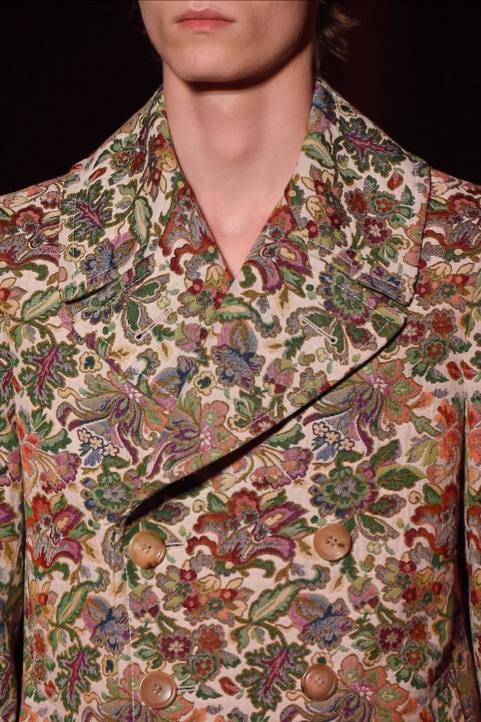 XYmodeIs's tweet image. Gucci menswear FW16