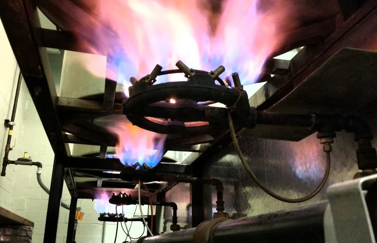 loveSRBrew's tweet photo. Firing Boxcar Coffee Porter. #derekisgonnahavetowait #SennZen #ndbrewed https://t.co/tBvSmRuFhL