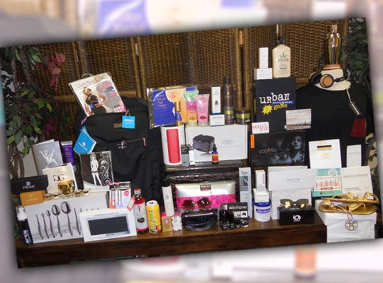 CannaCeuticals's tweet photo. Win a celebrity prize pack featuring CannaCeuticals. More info on our Facebook page: https://t.co/XwhWD2NMpB #prize https://t.co/XHodN2BTPZ