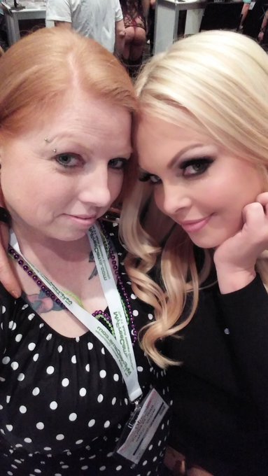 Love her to pieces. @jessejane https://t.co/BF1gpkAlgY<a class="tags" target="_blank" title="On Twitter" href="/?out=eyJ0eXAiOiJKV1QiLCJhbGciOiJIUzUxMiJ9.eyJpYXQiOjE3MjUzNTk1MDcsImlzcyI6InR3cG9ybnN0YXJzLmNvbSIsIm5iZiI6MTcyNTM1OTUwNywiZXhwIjoxNzU2ODk1NTA3LCJyZWRpcmVjdF91cmwiOiJodHRwczovL3R3aXR0ZXIuY29tL2plc3NlamFuZSJ9.cCcNWv47rzD-GCCMv2qkStbWZ_lwW_l_jDXYJciag8FJafGcMttEIx0WCWDg4B6Xww43c2NYhWtuRW8XKiYVog">@jessejane</a><a href="/tag/wcw"class="tags"><span>#wcw</span></a>