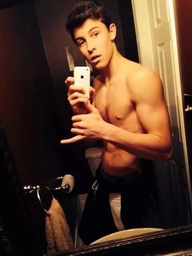 New #DescendantsRP, Crossover, Single
Ships with Chemistry
Son of Snow White and The Prince
#RT and Follow Please