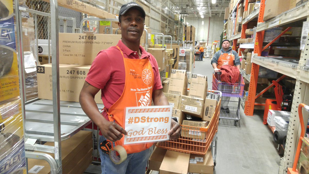HomeDepot4287's tweet photo. @KJChamberland @horibin. #DStrong Daily Fame pics,  THD Flooring, Mark &amp; Mike in Receiving, #DStrongDay, God Bless! https://t.co/ZOmmf5T911