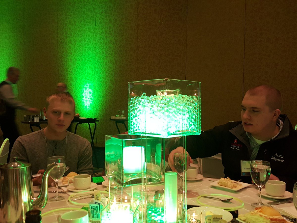 LackWes's tweet image. #technoledge next generation.