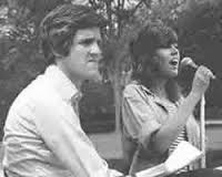 ShellyLeigh123's tweet photo. #DumpFonda No surprise here. John Kerry and Jane Fonda. Two American traitors!!! https://t.co/5joJTcw4oT