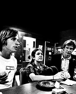 strwarscast's tweet photo. Mark Hamill, Carrie Fisher and Harrison Ford https://t.co/M9aCUCwsIq