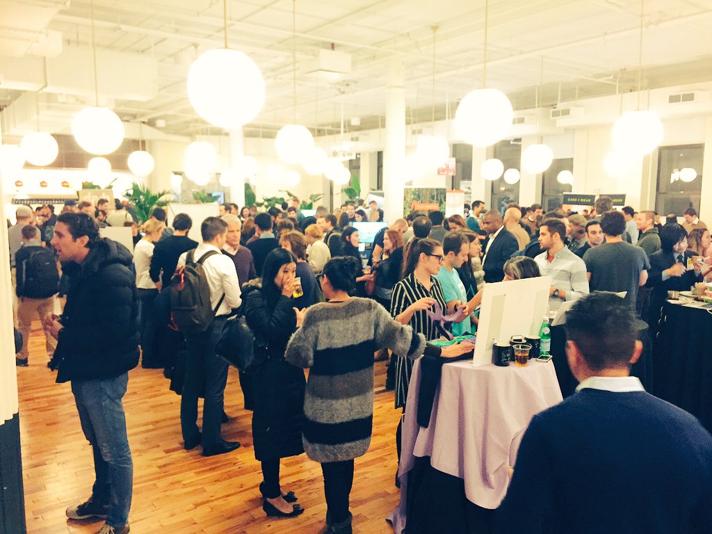 LukeMJonesy's tweet photo. Good food, free bar + rad startups @WeWorkLabs - reminds me of another cool tech event @TheRoundNYC @milkroundabout https://t.co/pIuf0j6Wjk