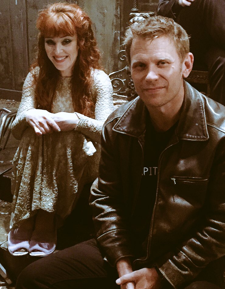 RuthieConnell's tweet image. Aw @MarkRPellegrino ❤️ #DevilInTheDetails #Supernatural #Lucifer #Rowena